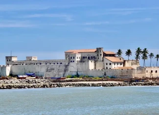 Svi užasi zamka “Elmina”