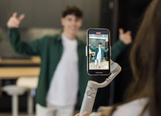 Oglas za studentski posao: Snimanje video anketa u Sarajevu, 100 KM po anketi