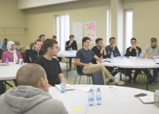Fondacija “Izvor nade” podržava karijerni razvoj mladih kroz program za mlade – "Akademija"