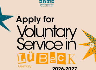 Voluntary service with Students Helping Life