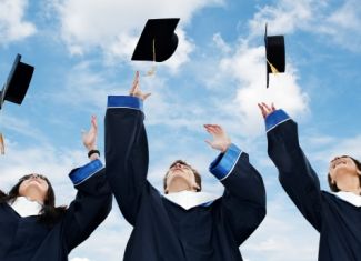 Kako balansirati fakultet i prvi posao: praktični savjeti za studente