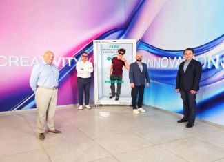 Иновативна холограмска промоција на ФИКТ и УКЛО