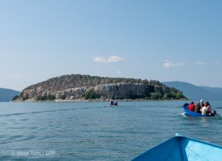 Природата ги поврза младите: Летна школа во Преспа ги инспирираше идните чувари на природата