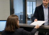 Administrativni radnik